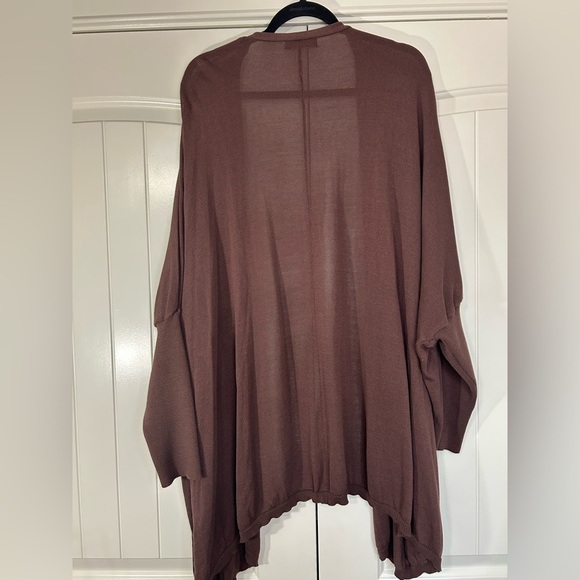 NWOT Bloomchic Lightweight Brown Cardigan. Size 22-24 - Picture 2 of 7